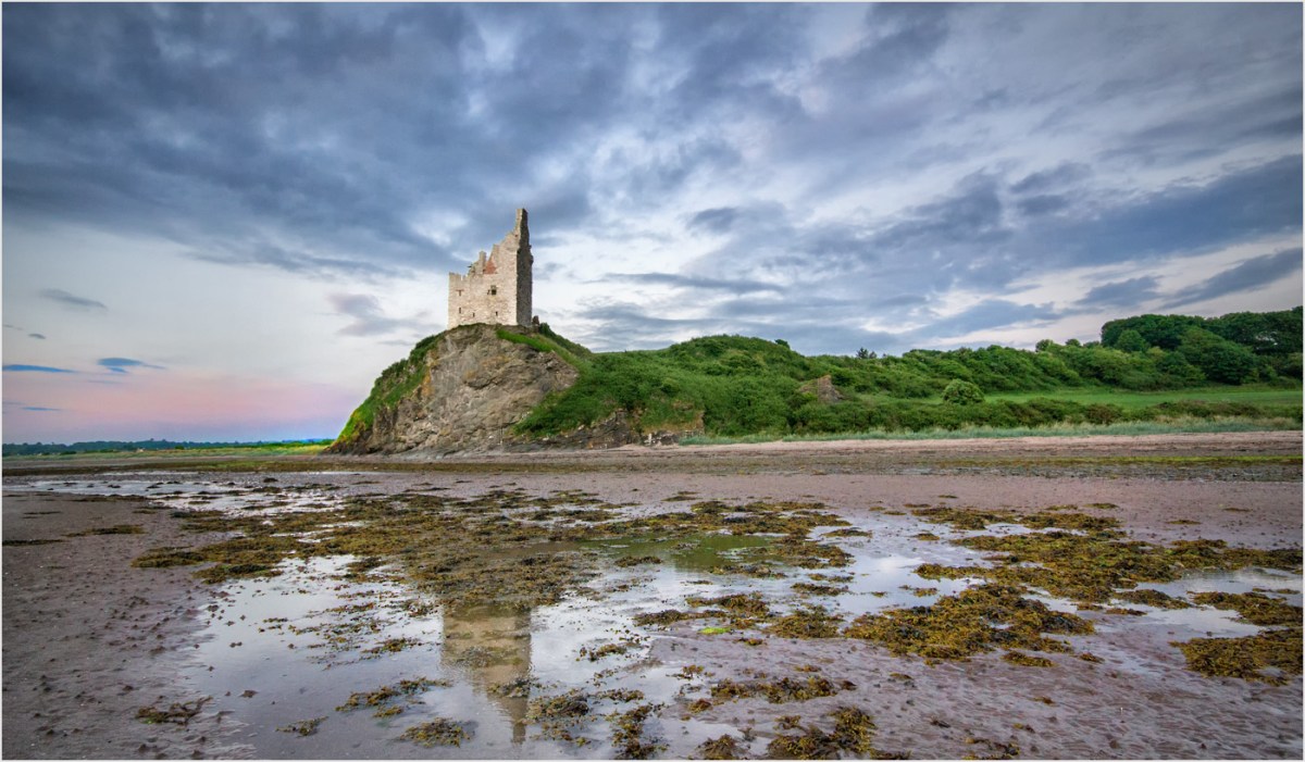 Two Views of a&nbsp;Ruin